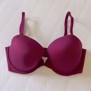 Victoria Secret Women’s Bra V with rhinestones Demi double size 32DD